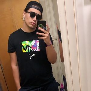 Meet your Posher, Giordano